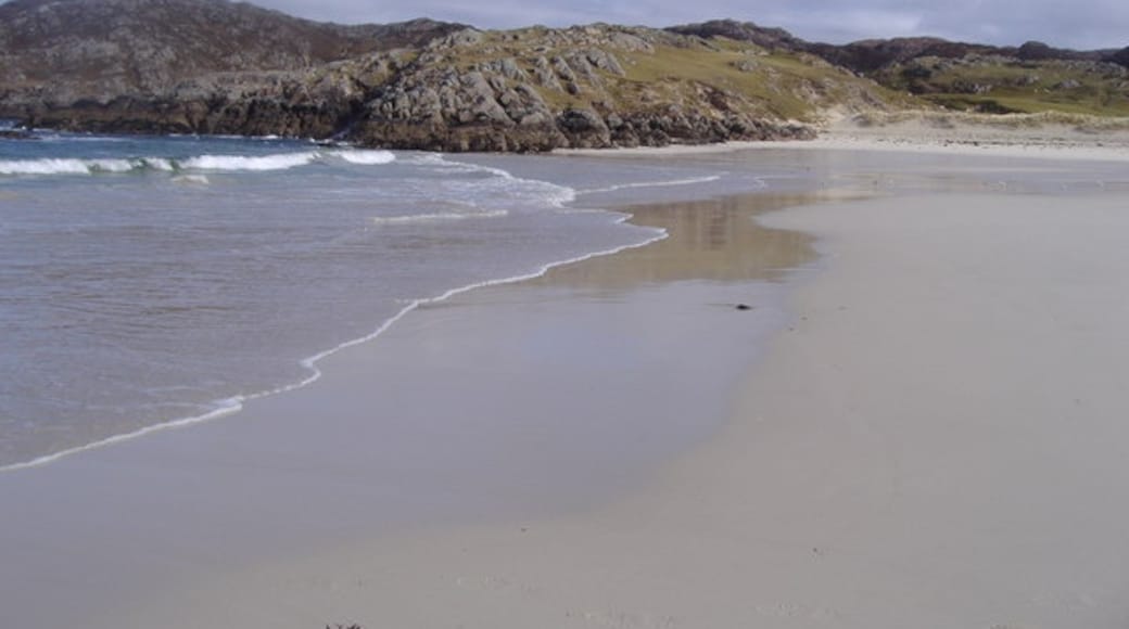 Photo "Achmelvich Beach" by Euan Nelson (CC BY-SA) / Cropped from original