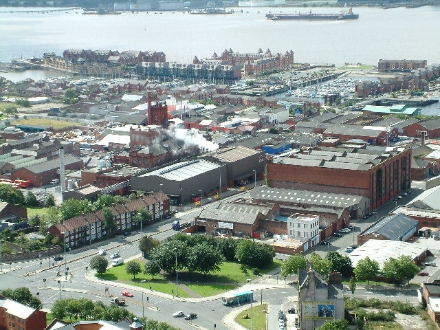 Photo "Georgian Quarter" by Peter Hodge (CC BY-SA) / Cropped from original