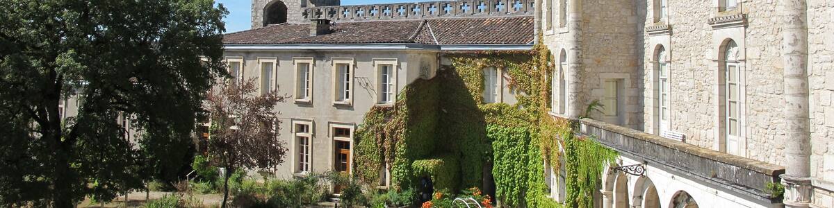 Photo "Château de Rocamadour, Le Château, Rocamadour, France" by undefined (Creative Commons Zero, Public Domain Dedication) / Cropped from original
