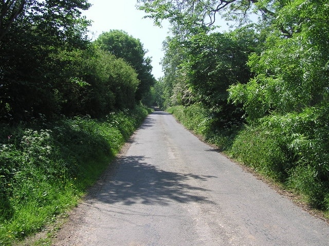 Flats Bank : Ravensworth. Looking south-southwest