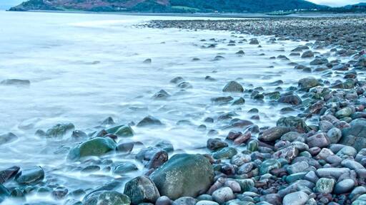 Photo "Porlock" by Simon Costello (CC BY) / Cropped from original