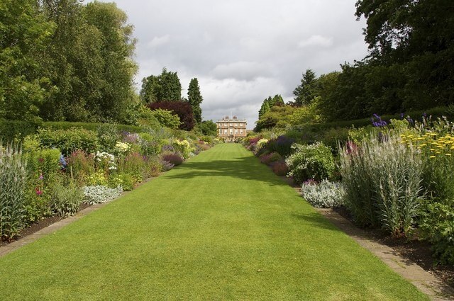 "Newby med Mulwith"-foto av Paul Buckingham (CC BY-SA) / Urklipp från original