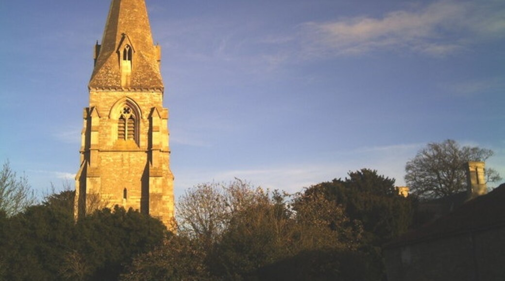 Foto “Gunby and Stainby” tomada por Brian Green (CC BY-SA); recorte de la original