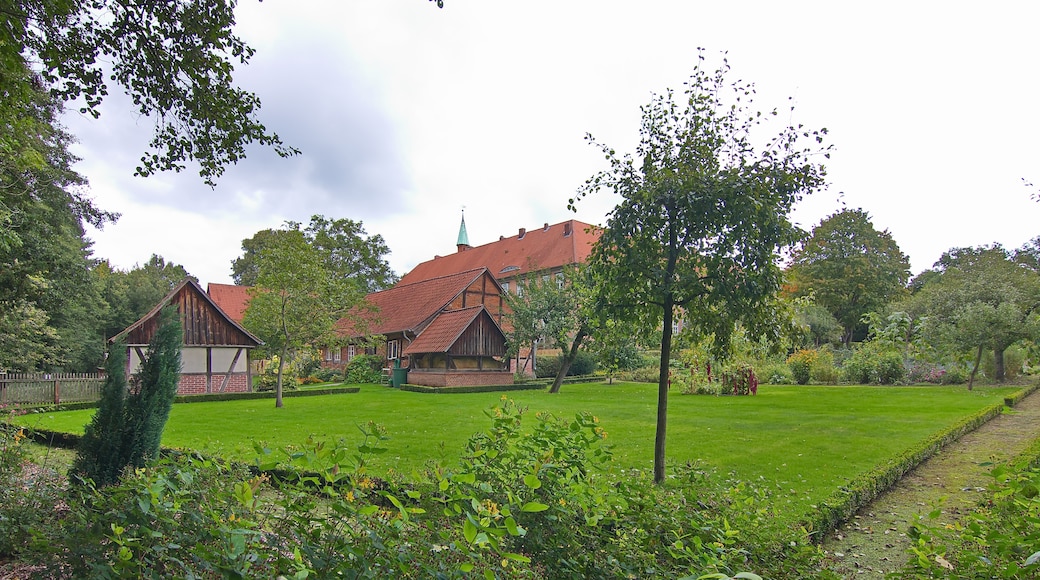 "Hankensbüttel"-foto av Losch (CC BY-SA) / Urklipp från original