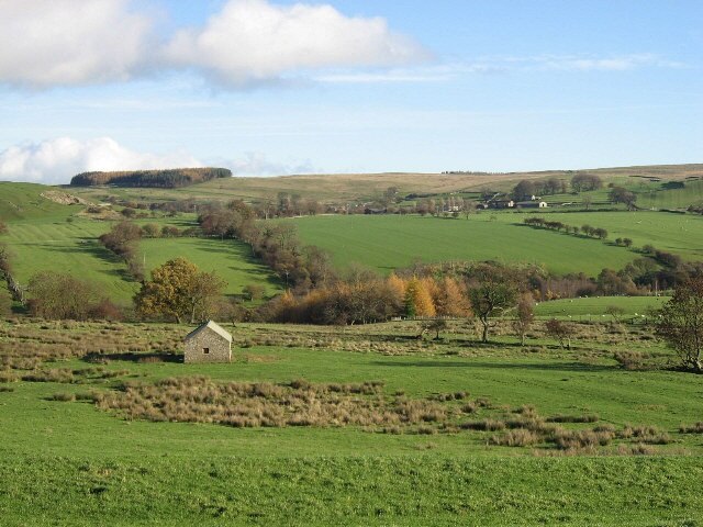 Photo "Stainton" by Roger Gilbertson (CC BY-SA) / Cropped from original