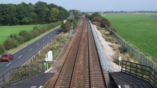 Foto "Middleton St George" de Adam Brookes (CC BY-SA) / Recortada do original