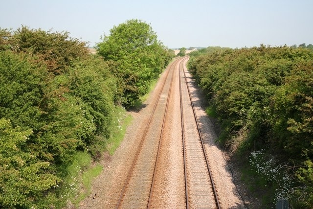 Photo "Helpringham" by Richard Croft (CC BY-SA) / Cropped from original