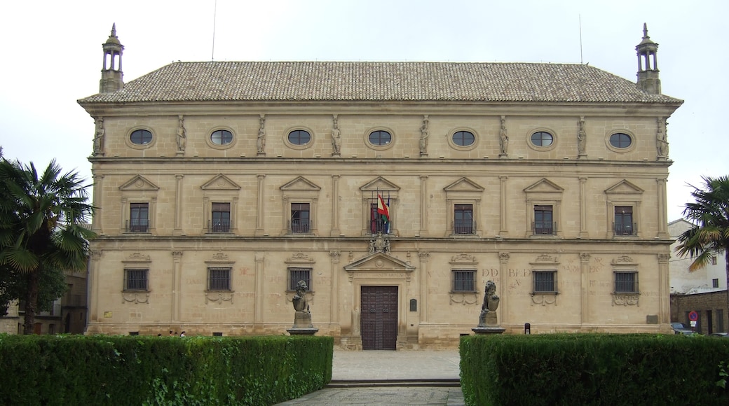 "Palacio de Vázquez de Molina"-foto av bobysolo (CC BY-SA) / Urklipp från original