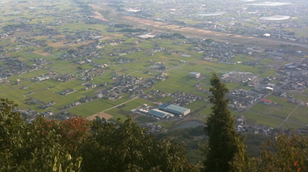 Photo "Iino Chō Hagashibun" by iPhone修理/カスタマイズパーツ販売… (CC BY) / Cropped from original