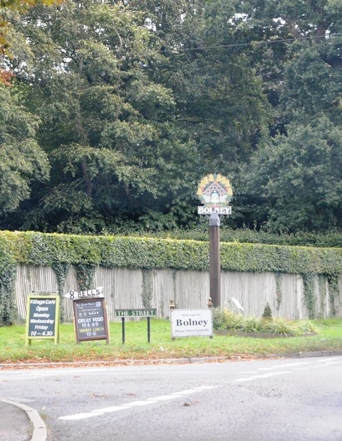 Bildet «Bolney» tatt av N Chadwick (CC BY-SA) / originalbilde beskjært