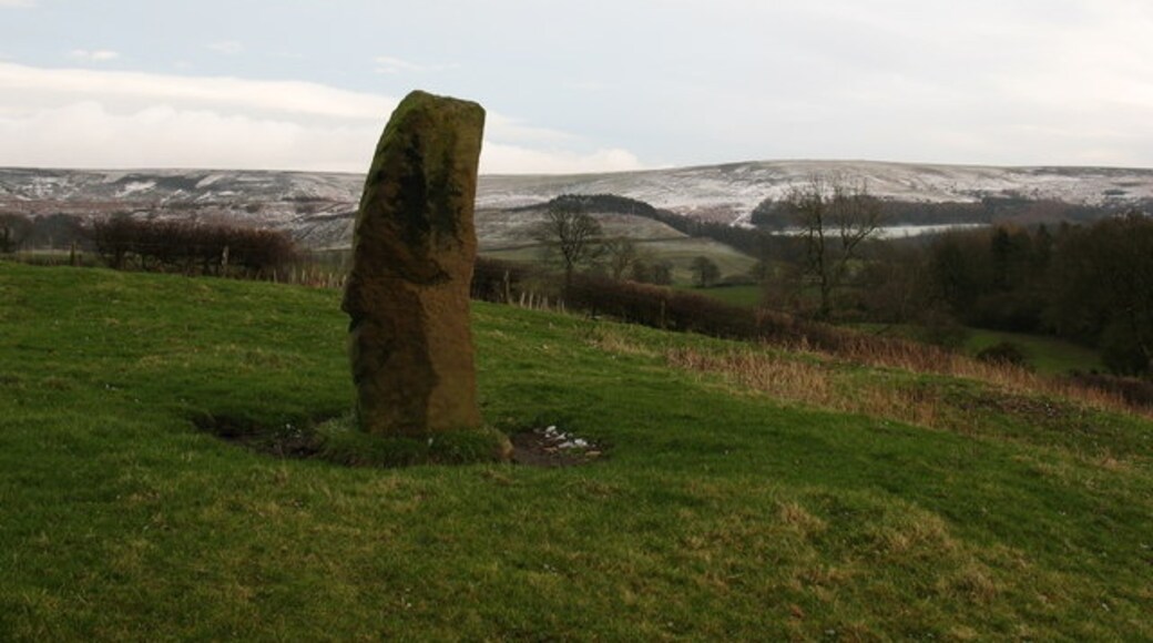 "Neder Silton"-foto av Gordon Hatton (CC BY-SA) / Urklipp från original