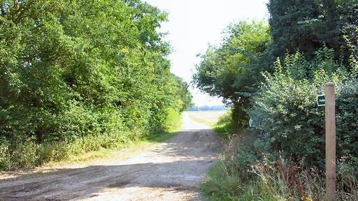 Billede "Higham" af Bob Jones (CC BY-SA) / beskåret fra det originale billede