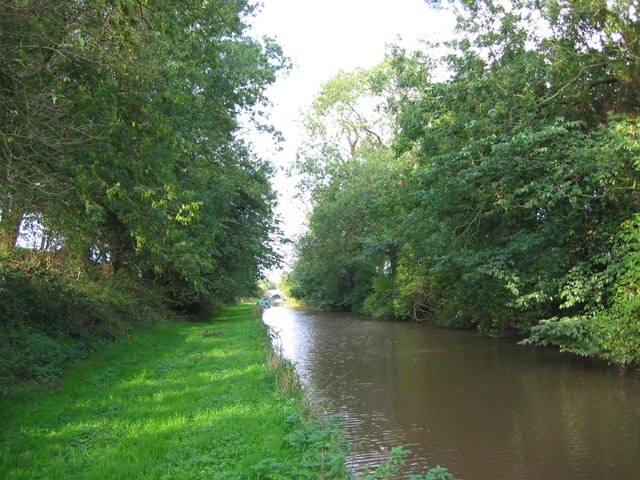 "Adderley"-foto av Espresso Addict (CC BY-SA) / Urklipp från original