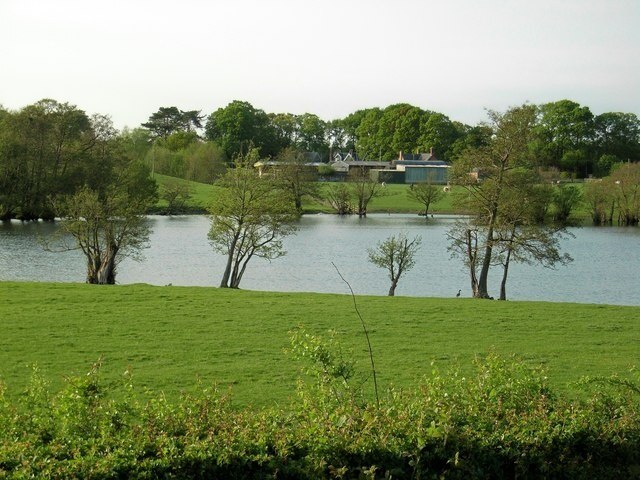 Billede "Montford" af David Luther Thomas (CC BY-SA) / beskåret fra det originale billede