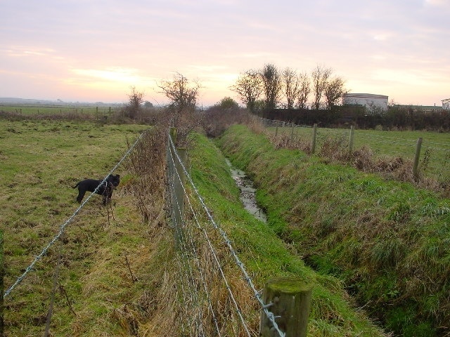 Foto “Holme St Cuthbert” tomada por Bob Jenkins (CC BY-SA); recorte de la original