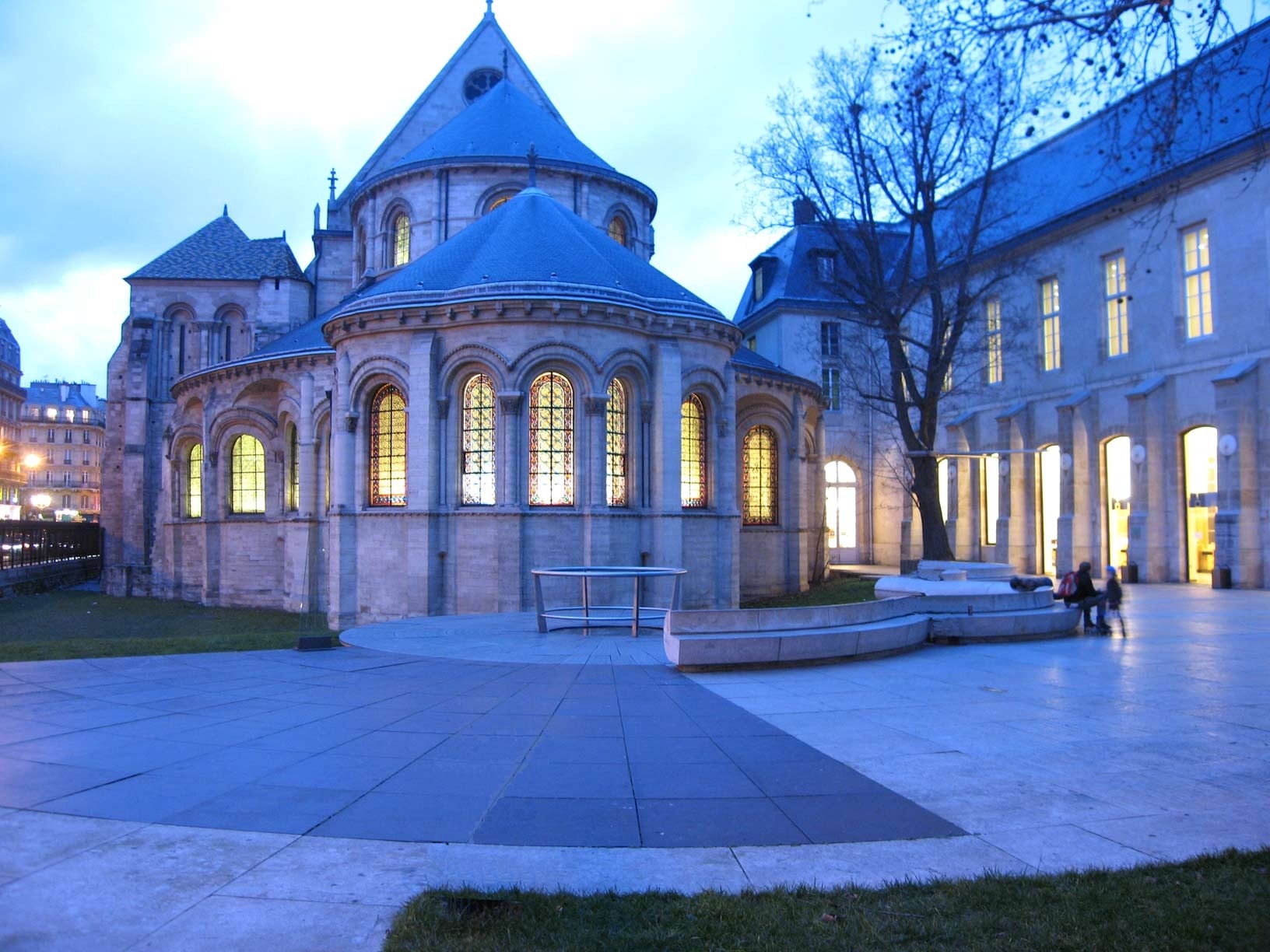 Vue extérieure de la chapelle du Musée des Arts et Métiers, Paris, France
