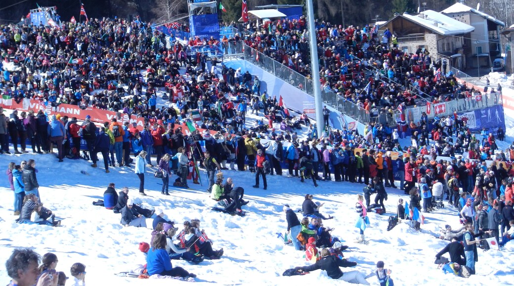 "Centro del Fondo"-foto av Maurizio Ceol (CC BY) / Urklipp frÄn original