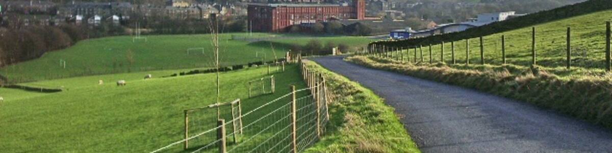 Photo "View of Whitworth from Cock Hall" by Alexander P Kapp (Creative Commons Attribution-Share Alike 2.0) / Cropped from original