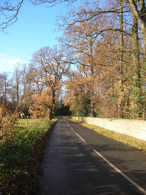 Kuva ”Oxton” käyttäjältä DS Pugh (CC BY-SA) / rajattu alkuperäisestä kuvasta