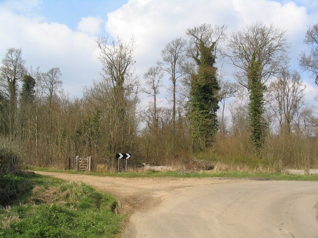 Foto “Lowick” tomada por Tim Heaton (CC BY-SA); recorte de la original