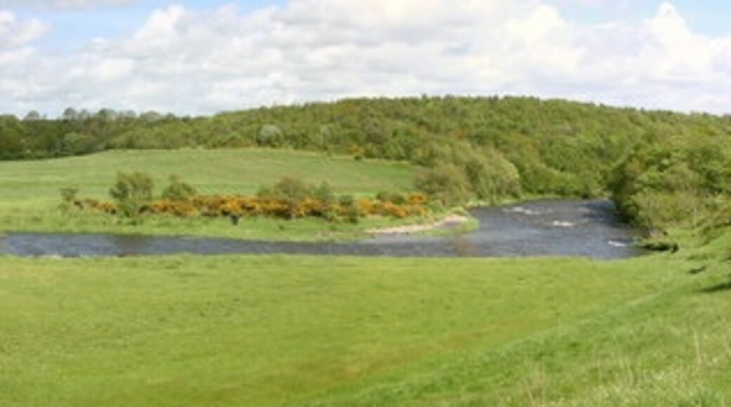 Foto "Camerton" de Bob Jenkins (CC BY-SA) / Recortada do original