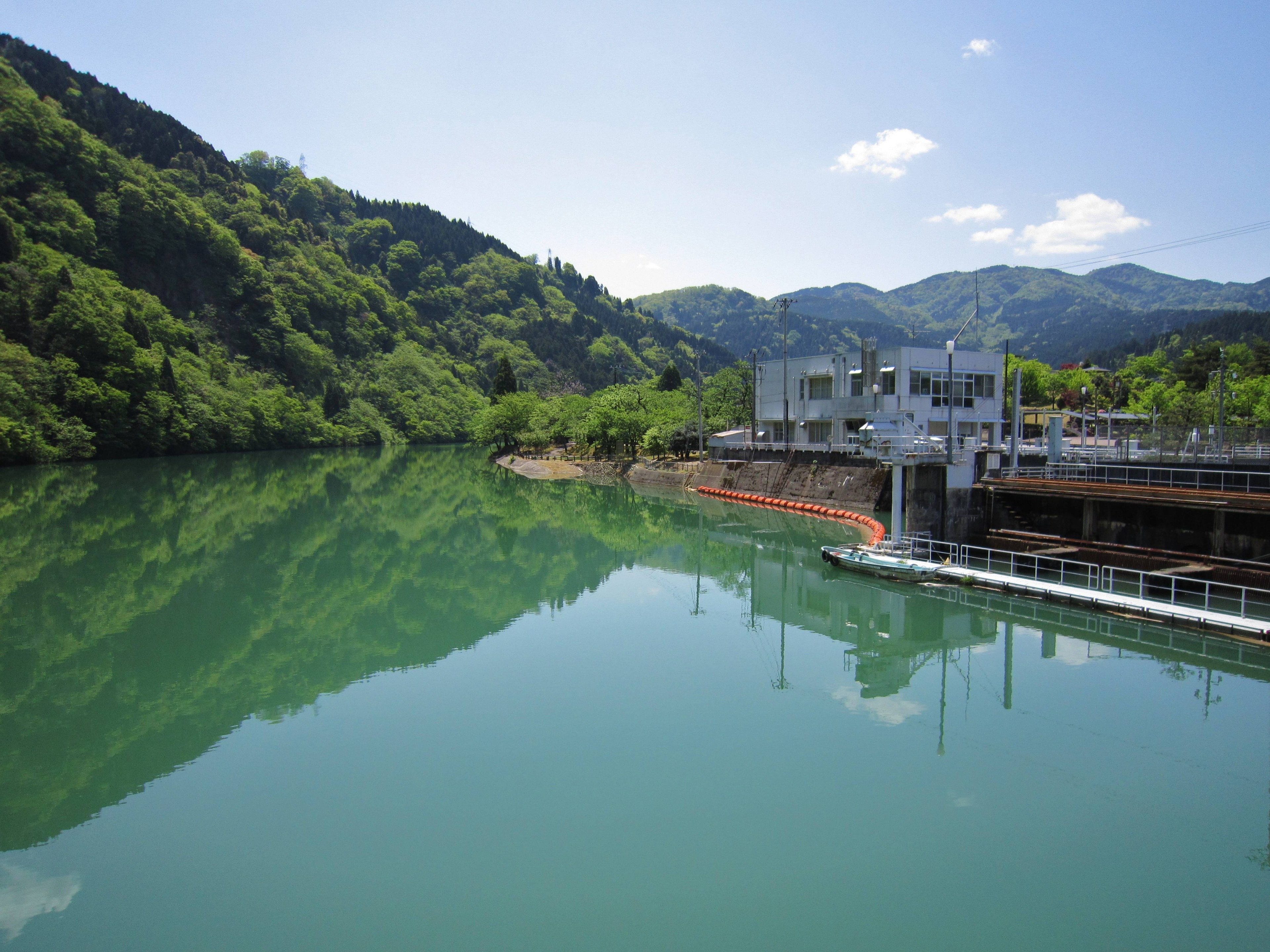 Photo "<h2>Top places to stay in Tonami with breakfast</h2>" by Qurren (CC BY-SA) / Cropped from original