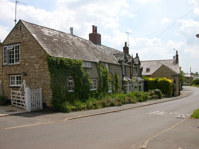 Foto “Ashton” tomada por Ian Rob (CC BY-SA); recorte de la original