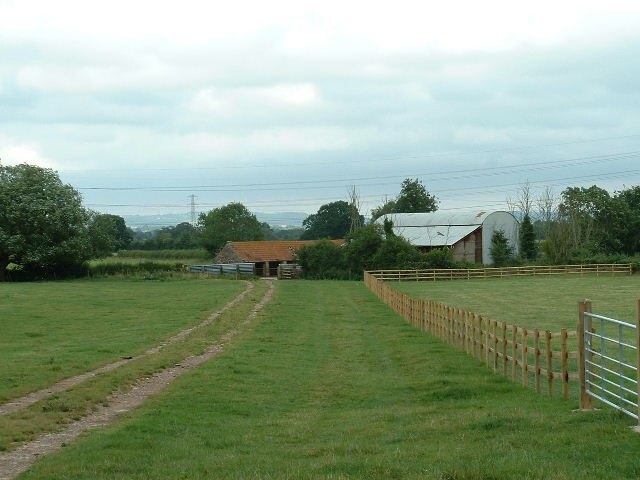 "Tytherington"-foto av Chris Shaw (CC BY-SA) / Urklipp från original