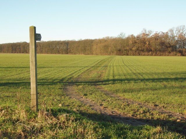 Foto “Catterton” tomada por Robert Neilson (CC BY-SA); recorte de la original