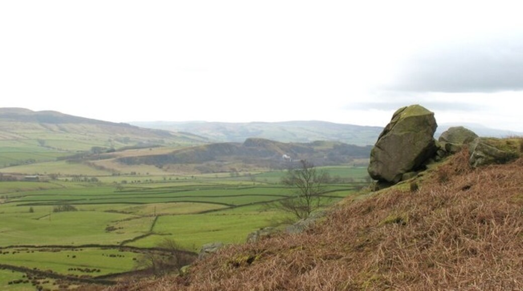 Foto “Halton East” tomada por Gordon Hatton (CC BY-SA); recorte de la original