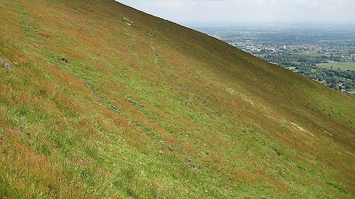 Photo "Little Malvern" by Pauline Eccles (CC BY-SA) / Cropped from original