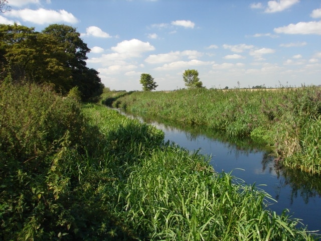 Foto „Ewerby und Evedon“ von Ian Paterson (CC BY-SA)/zugeschnittenes Original