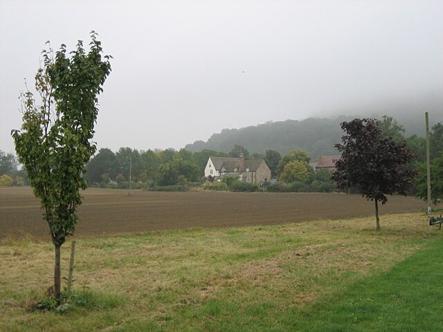 Foto „Teddington“ von Dave Bushell (CC BY-SA)/zugeschnittenes Original