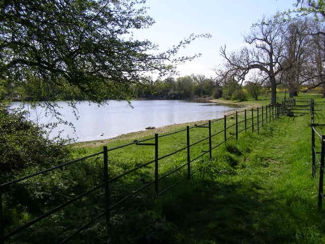 Foto „Culverthorpe und Kelby“ von Brian Green (CC BY-SA)/zugeschnittenes Original