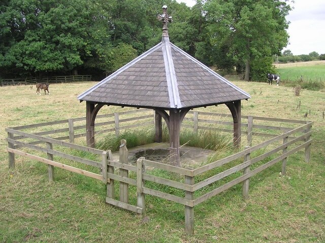 "Uckerby"-foto av Hugh Mortimer (CC BY-SA) / Urklipp från original