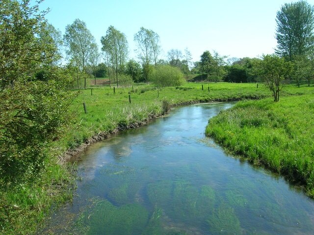 Kuva ”Garton” käyttäjältä Steve Brown (CC BY-SA) / rajattu alkuperäisestä kuvasta
