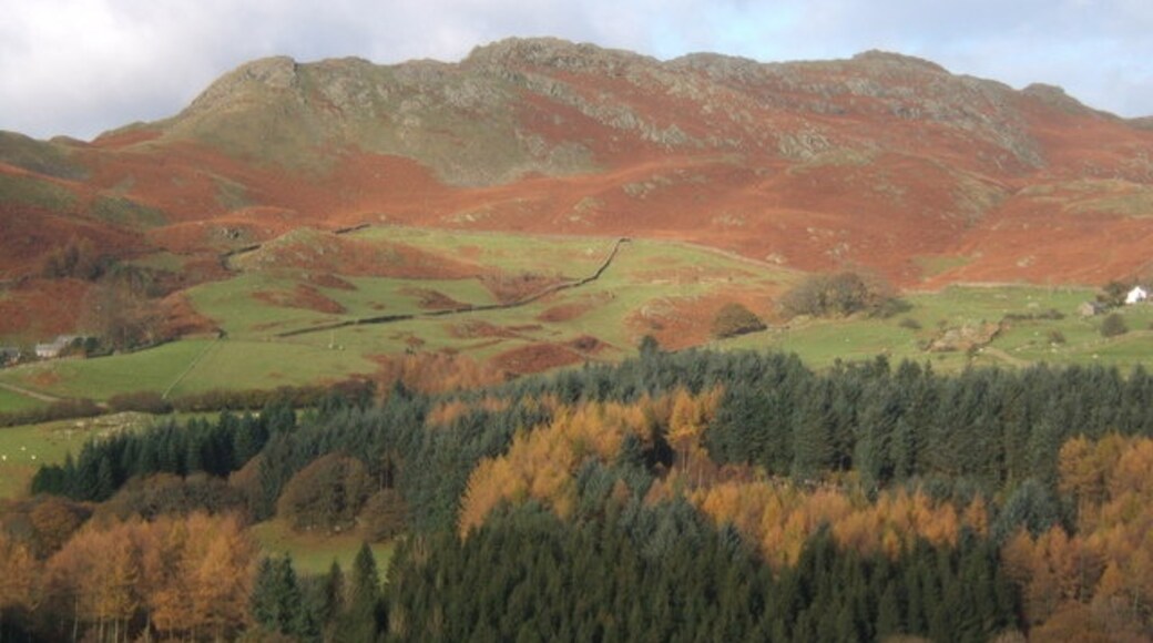 "Broughton West"-foto av Andrew Hill (CC BY-SA) / Urklipp från original