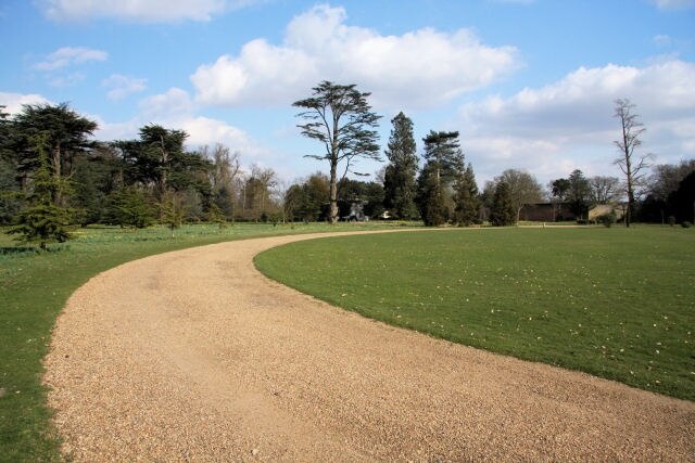 Ảnh "Ickworth" của Bob Jones (CC BY-SA) / Cắt từ ảnh gốc