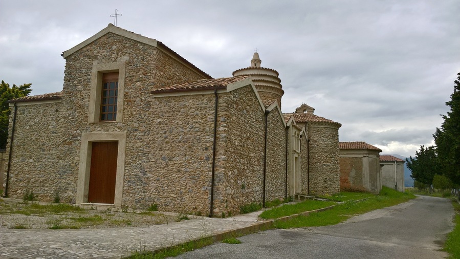 Frascineto - Chiesa San Pietro