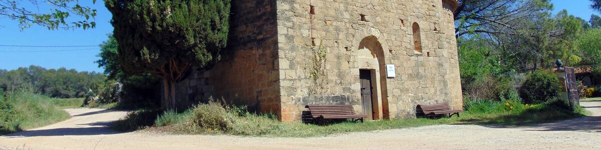 Photo "Església de Sant Nicolau (Ordis)" by Jvinolase (Creative Commons Attribution-Share Alike 4.0) / Cropped from original