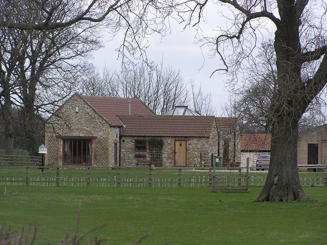 Kuva ”Barton” käyttäjältä Hugh Mortimer (CC BY-SA) / rajattu alkuperäisestä kuvasta