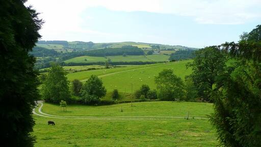 Billede "Stowe" af Jonathan Billinger (CC BY-SA) / beskåret fra det originale billede