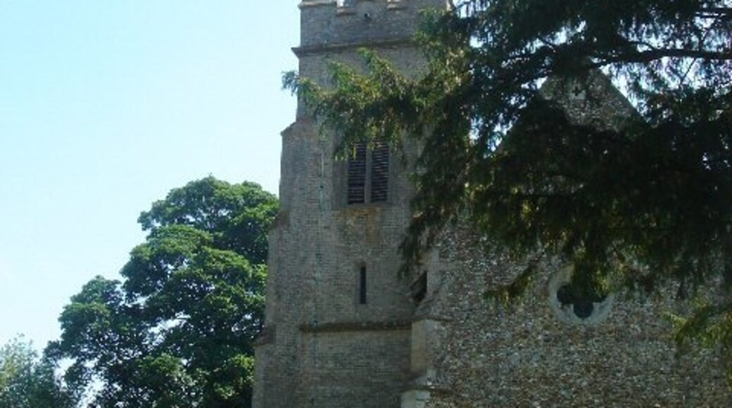 Ảnh "Chedburgh" của Bob Jones (CC BY-SA) / Cắt từ ảnh gốc