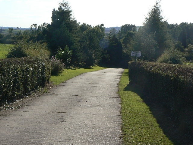 Park Lane Once a much more important link, this byway is now a farm drive at its eastern end. An application to have it classified as a Byway open to all traffic in 2008 was not approved and it is signed as a restricted byway.