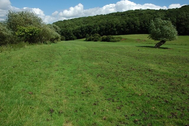 Photo "Norton" by Philip Halling (CC BY-SA) / Cropped from original