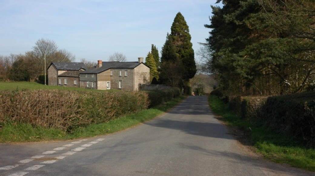 "Newton"-foto av Philip Halling (CC BY-SA) / Urklipp från original