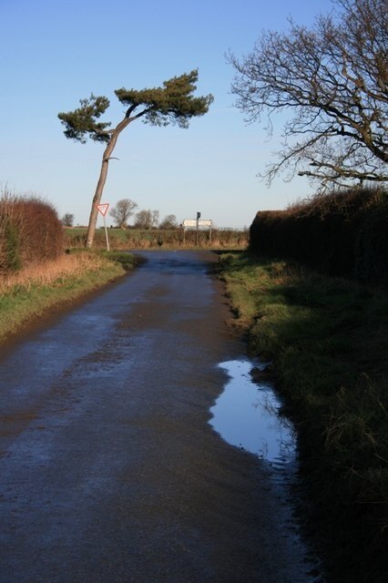 Billede "Deighton" af Mick Garratt (CC BY-SA) / beskåret fra det originale billede