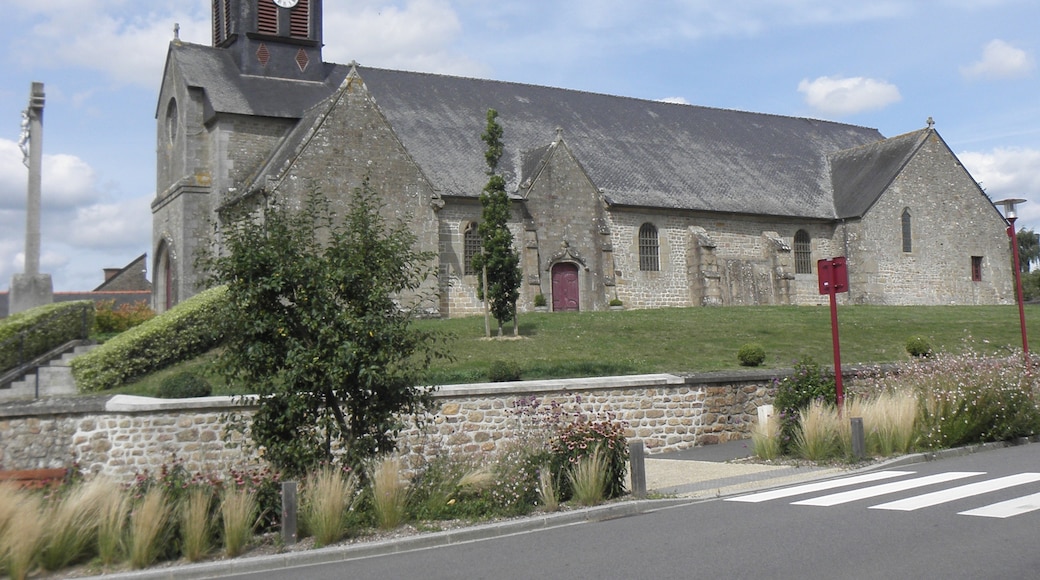 Foto „Saint-Sauveur-des-Landes“ von GO69 (CC BY-SA)/zugeschnittenes Original