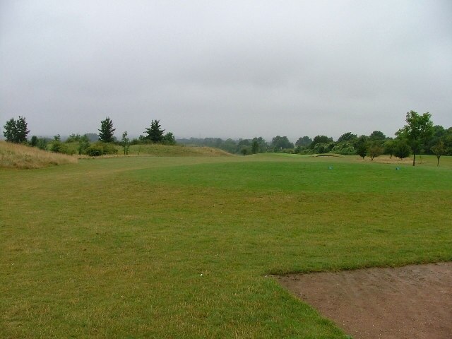 Photo "Graveley" by Robin Hall (CC BY-SA) / Cropped from original