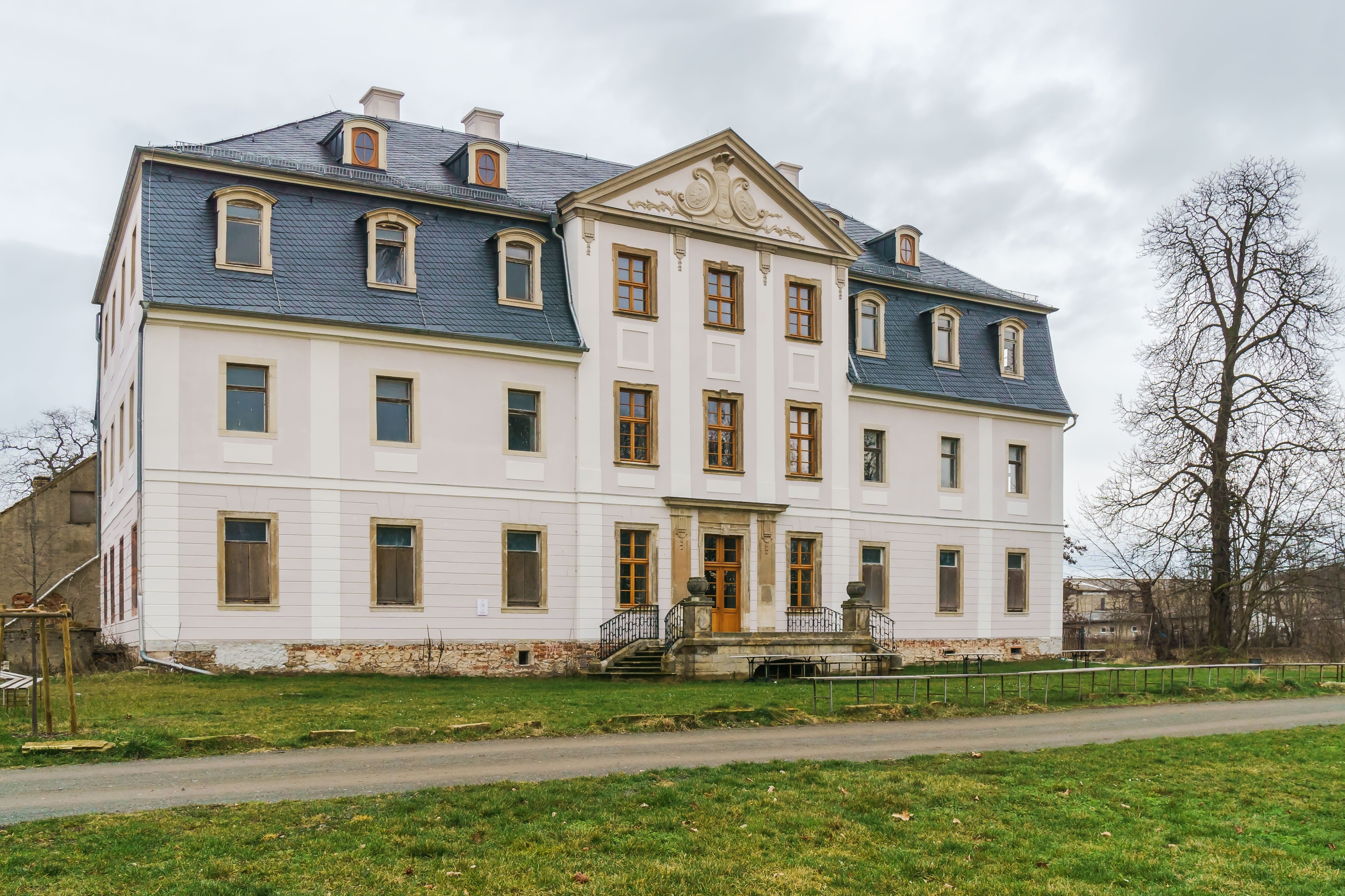 Photo "Grossposna" by Radler59 (CC BY-SA) / Cropped from original